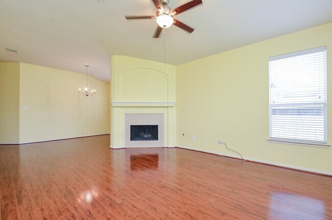 Building Photo - 20110 Goss Hollow Ln