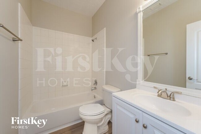 Building Photo - 23522 Goldking Cross Ct