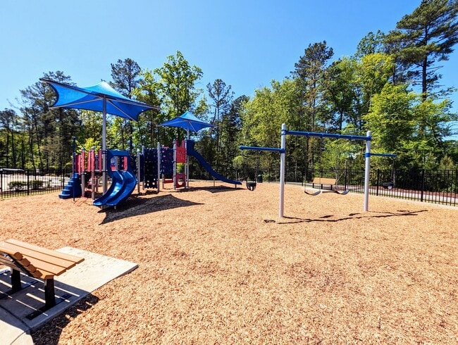 Building Photo - Tyler Gardens