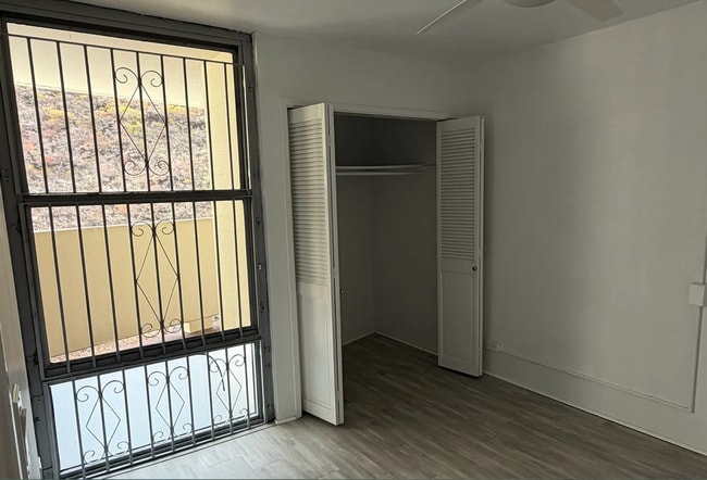 Building Photo - 6710 Hawaii Kai Dr