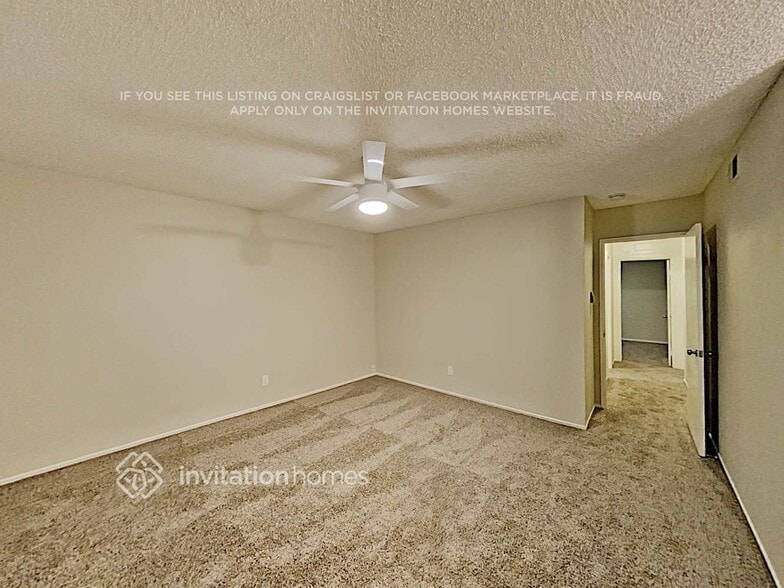 Building Photo - 748 E Turmont St