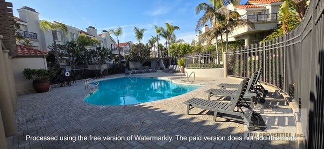 Building Photo - Sea Cliff on the Greens Gated Community Home!