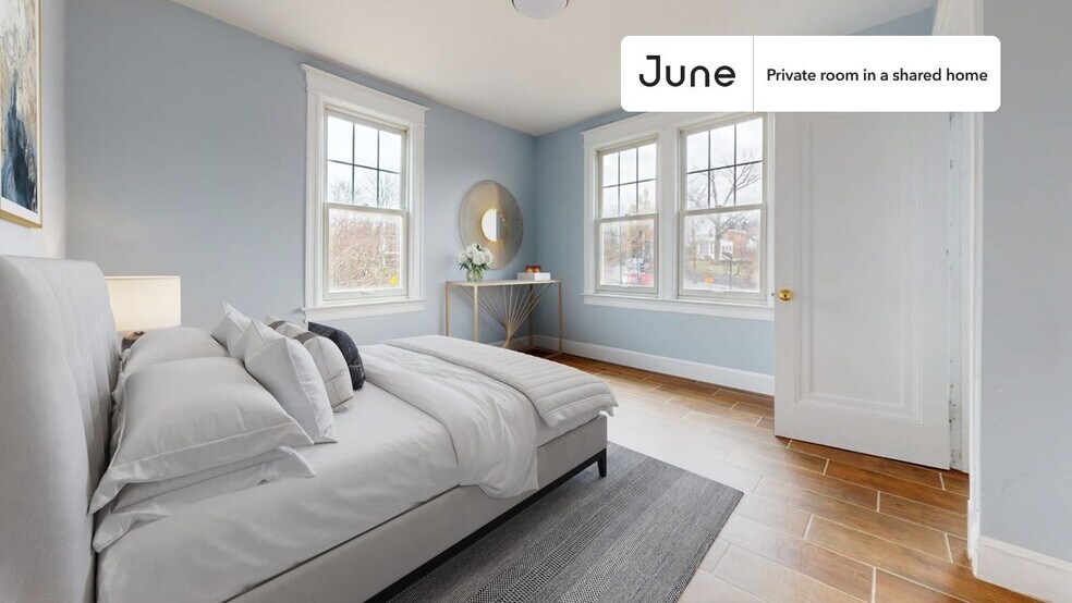 Primary Photo - Private bedroom in 7 bed/6 bath Home