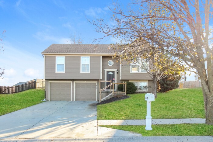 Primary Photo - 11205 N Ditman Ave