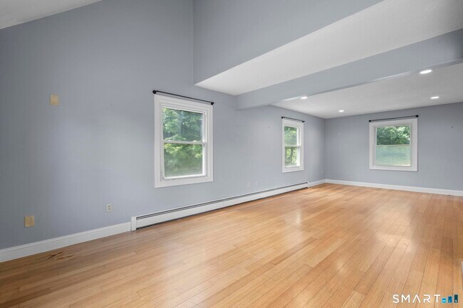 Building Photo - 103 Birch Rd