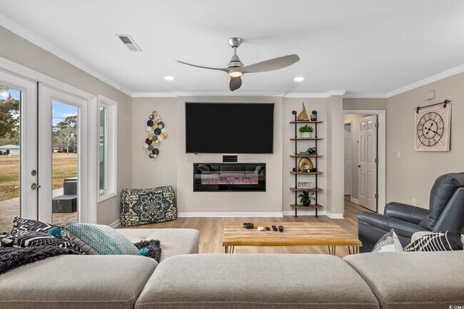Building Photo - 583 Mockingbird Ave