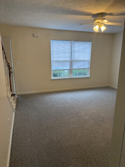 Building Photo - 57 Haven Ct