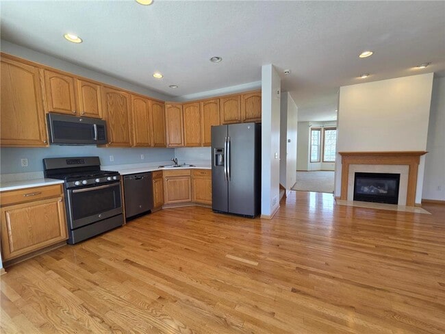 Building Photo - 15842 Frisian Ln