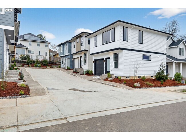 Building Photo - 4077 SW McKinley St