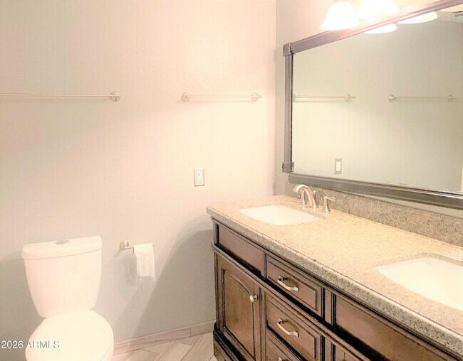 Building Photo - 3501 W Detroit St