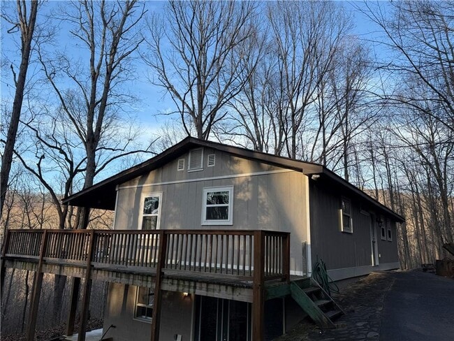 Building Photo - 456 Poverty Rd