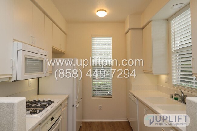 Building Photo - 2-BEDROOM / 2-BATHROOM CONDO - CARMEL VALLEY