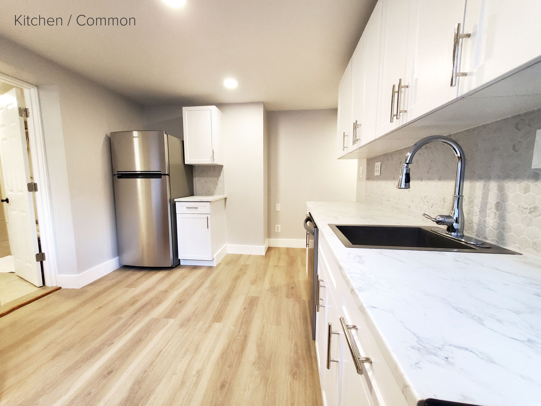 Building Photo - 98 Sciarappa St