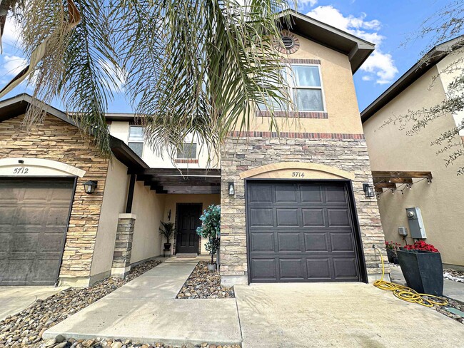 Building Photo - 5714 Montevista Dr