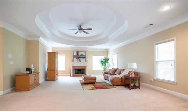 Building Photo - 4370 Danforth Rd SW