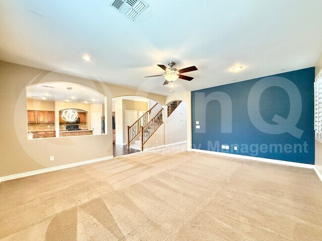 Building Photo - 16111 W Winslow Dr