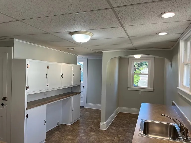 Building Photo - 12 E Main St