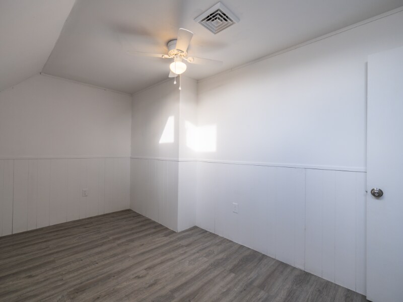 Building Photo - 729 S 7th St