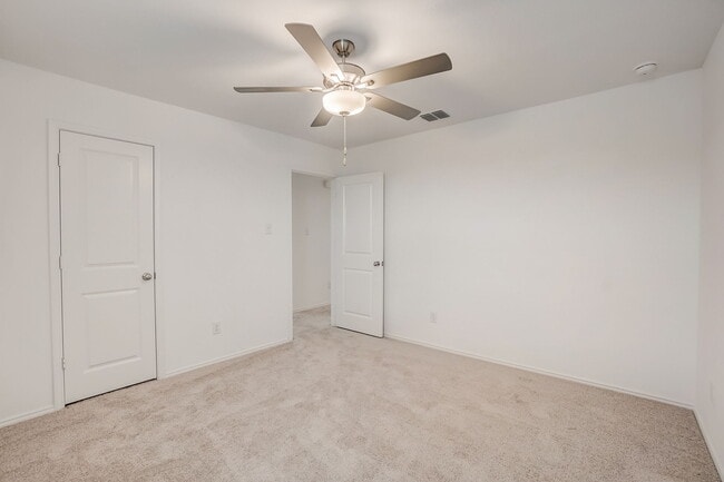 Floorplan - The Retreat at Honey Creek