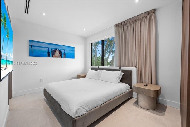 Building Photo - 1881 NE 196th Terrace