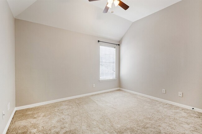 Building Photo - 7905 Purple Martin Way