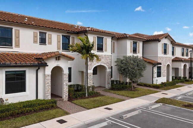 Building Photo - 11851 SW 246 Terrace