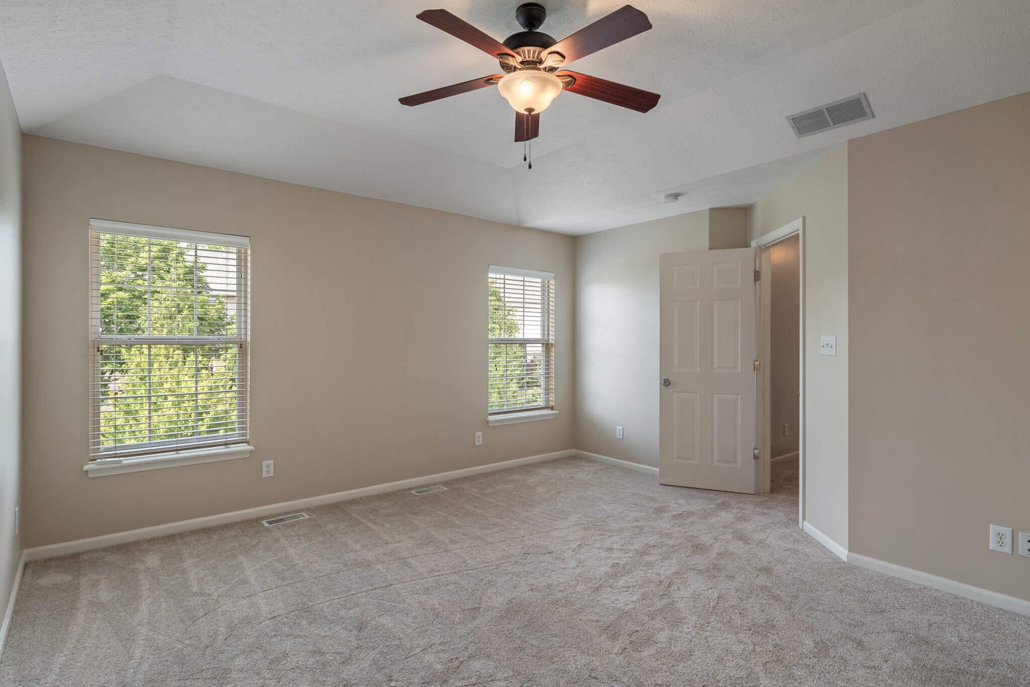 Building Photo - 5806 Corralberry Ct