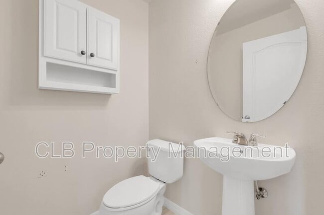 Building Photo - 225 Tarracina Way