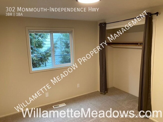 Building Photo - 302 Monmouth Independence Hwy