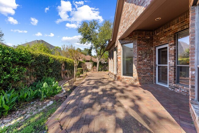 Building Photo - 31 N Warbler Bend Cir