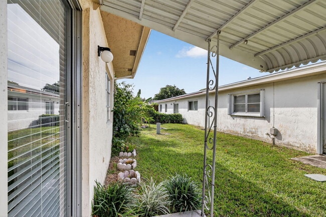 Building Photo - 6357 Overland Dr