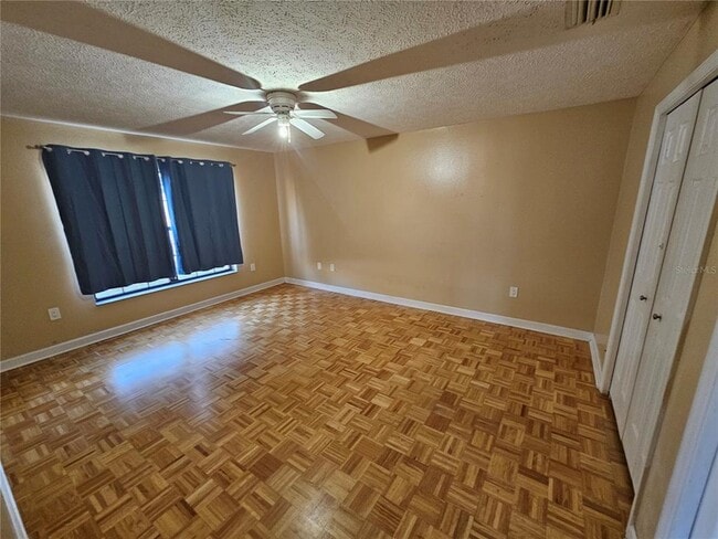 Building Photo - 2940 Dupont St