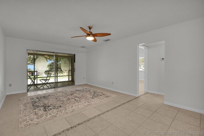 Building Photo - 2302 Sunrise Blvd