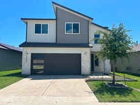Building Photo - 1218 Amistad Loop
