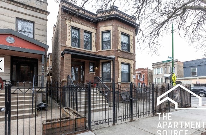 Building Photo - 2758 N Richmond St
