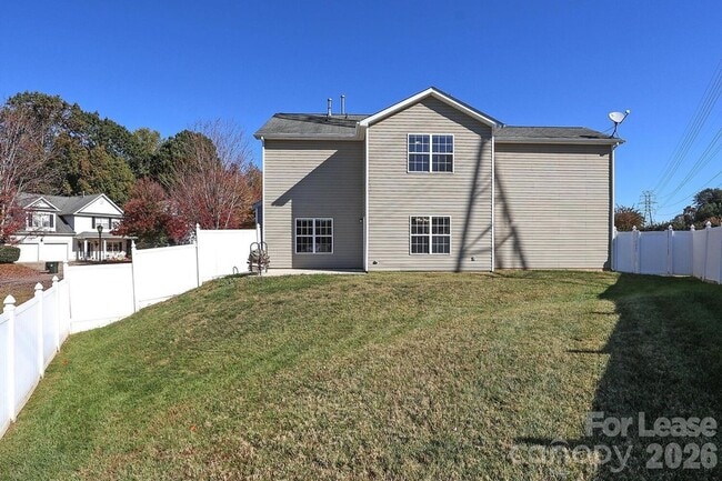 Building Photo - 10122 Victoria Blake Dr