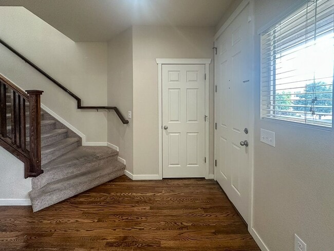 Building Photo - Jordan Crossing 4bd home is waiting for you!