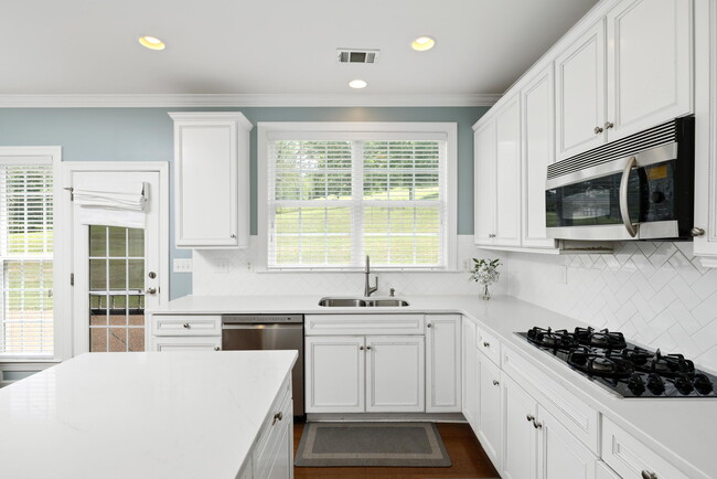 Building Photo - 3009 Coral Bell Ln