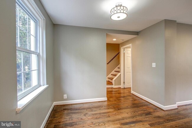 Building Photo - 3545 S Stafford St