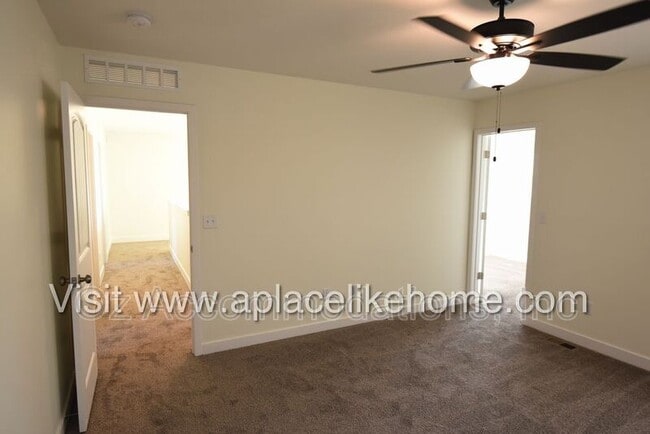Building Photo - 4008 NW 95th Terrace