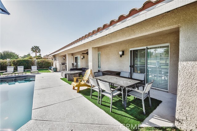 Building Photo - 82518 Bogart Dr
