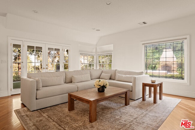 Building Photo - 10834 Portofino Pl