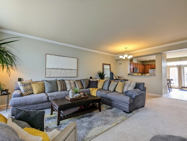 Building Photo - 2221 S Crambourne Way