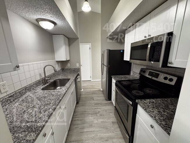 Building Photo - 9593 Villiers Dr S