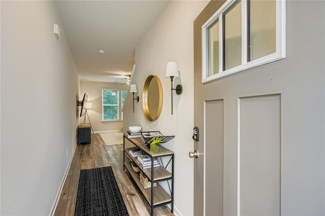 Building Photo - 4630 Blake Lp