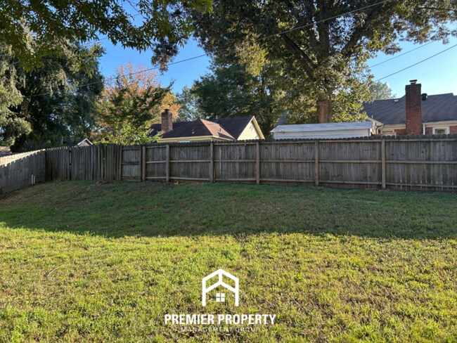 Building Photo - 9893 Cherokee Dr