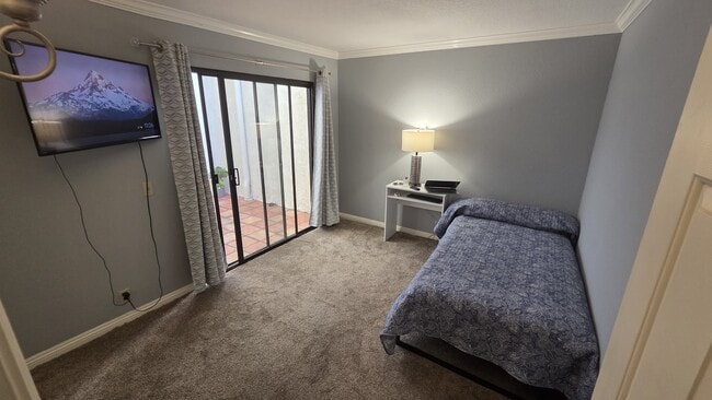 Building Photo - 23195 Mesto