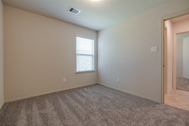 Building Photo - 23603 Umbrella Pine Dr
