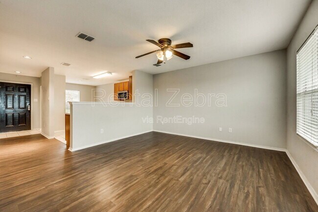 Building Photo - 1345 Castle Ridge Rd