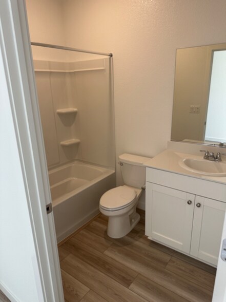 Building Photo - 1486 Sea Holly St